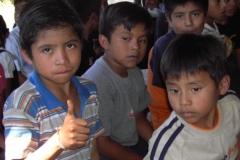 phoca_thumb_l_guate kids 4